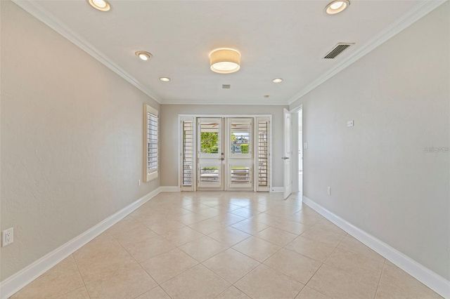 11225 4TH STREET E, Treasure Island, FL 33706