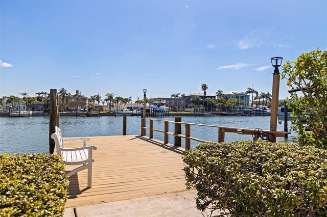 11225 4TH STREET E, Treasure Island, FL 33706