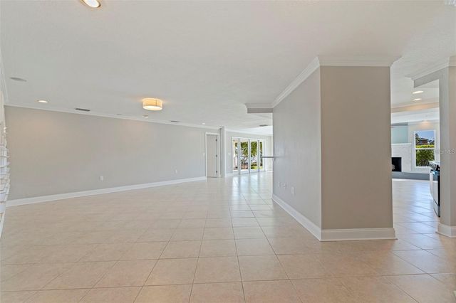 11225 4TH STREET E, Treasure Island, FL 33706