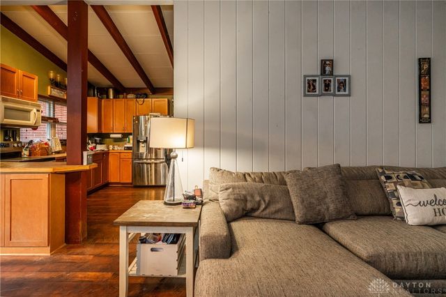 932 Fairacres Drive, Kettering, OH 45429