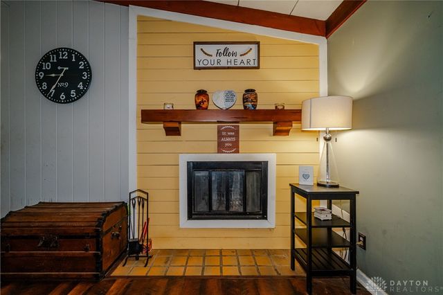 932 Fairacres Drive, Kettering, OH 45429