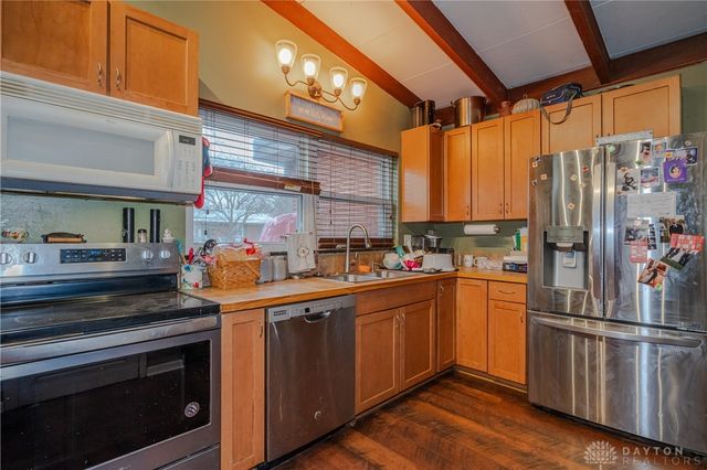 932 Fairacres Drive, Kettering, OH 45429