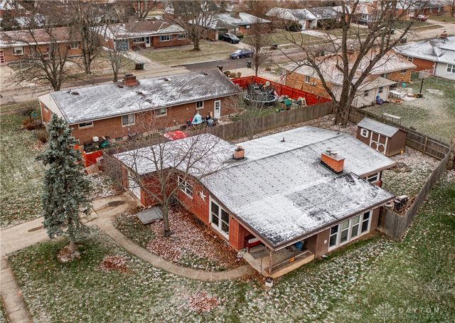 932 Fairacres Drive, Kettering, OH 45429