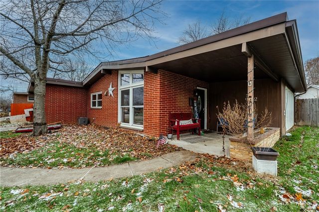 932 Fairacres Drive, Kettering, OH 45429