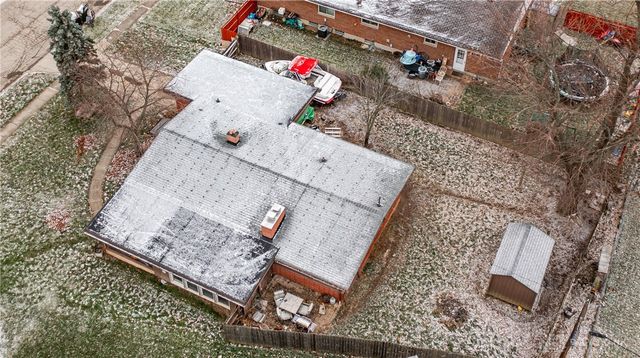 932 Fairacres Drive, Kettering, OH 45429