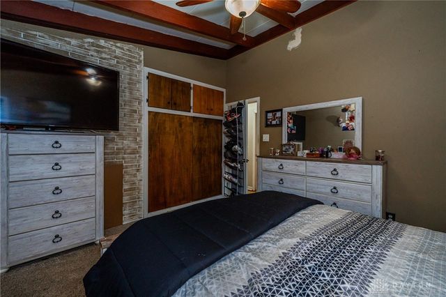 932 Fairacres Drive, Kettering, OH 45429