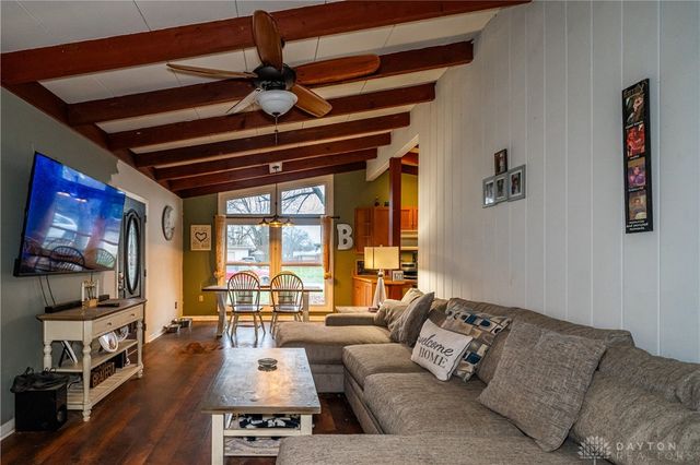 932 Fairacres Drive, Kettering, OH 45429