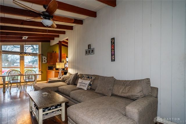 932 Fairacres Drive, Kettering, OH 45429