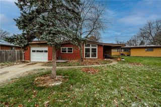 932 Fairacres Drive, Kettering, OH 45429