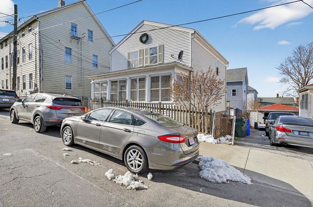165 Grant Street, Fall River, MA 02721
