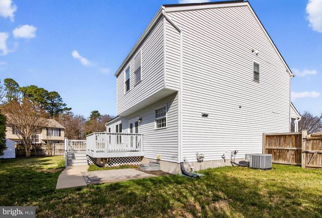 8013 PINK LILY CT, Pasadena, MD 21122