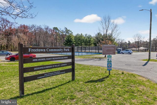 8013 PINK LILY CT, Pasadena, MD 21122