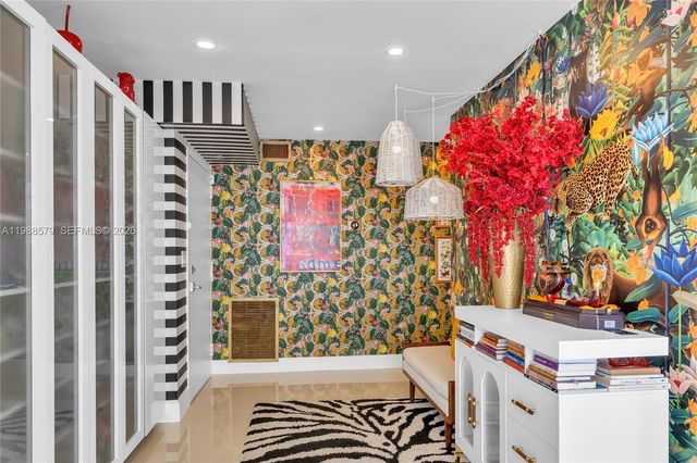 2801 NE 183rd St 1516W, Aventura, FL 33160