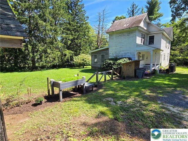 105 Browns Drive, Easton, PA 18042