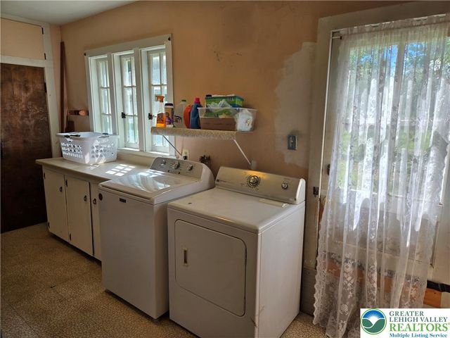105 Browns Drive, Easton, PA 18042