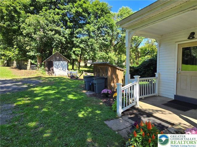 105 Browns Drive, Easton, PA 18042