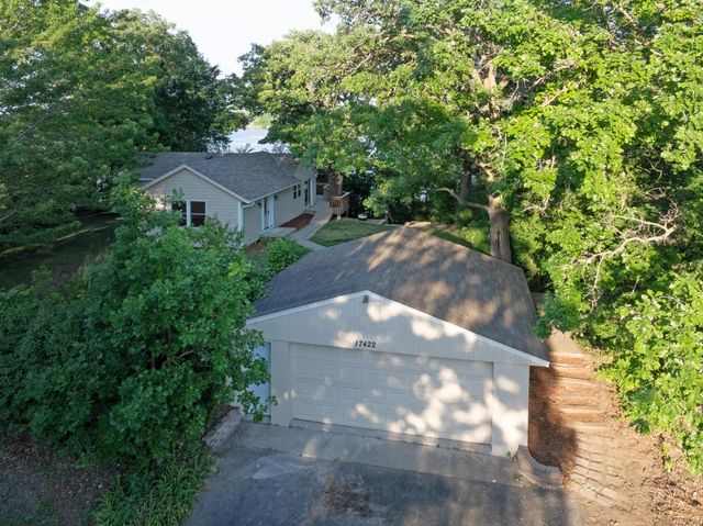 17422 Judicial Road, Lakeville, MN 55044