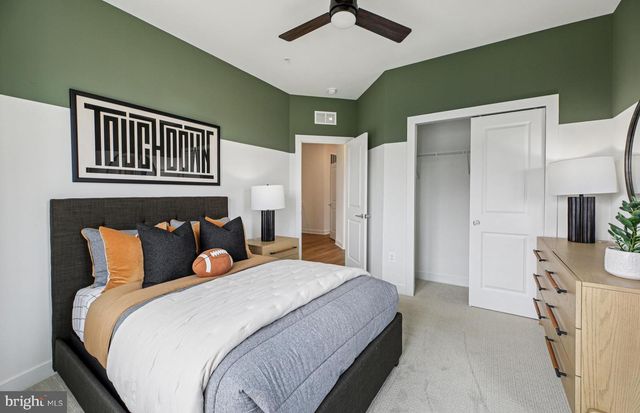 1122 CRESTED WOOD DR, Laurel, MD 20724