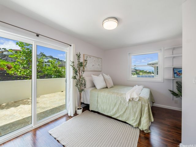 1179 Ikena Circle, Honolulu, HI 96821
