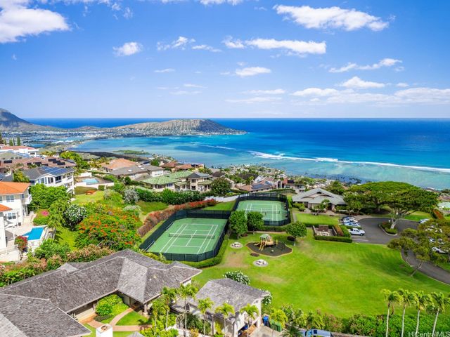 1179 Ikena Circle, Honolulu, HI 96821