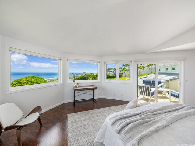 1179 Ikena Circle, Honolulu, HI 96821