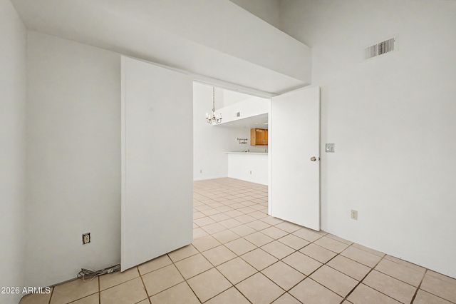 2019 W LEMON TREE Place 1145, Chandler, AZ 85224