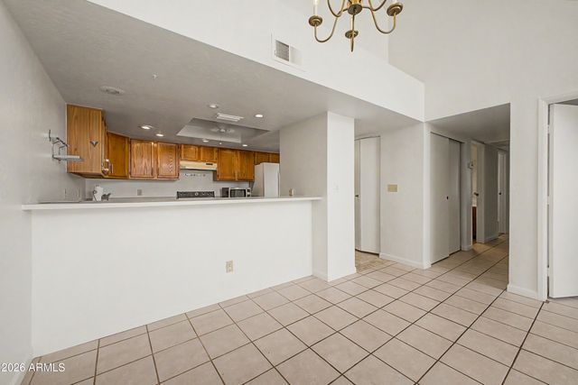 2019 W LEMON TREE Place 1145, Chandler, AZ 85224