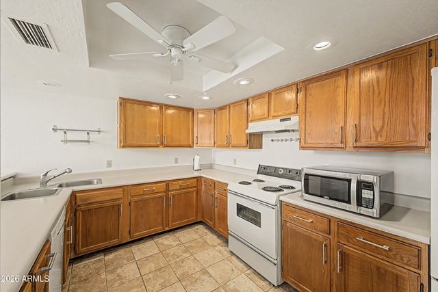 2019 W LEMON TREE Place 1145, Chandler, AZ 85224