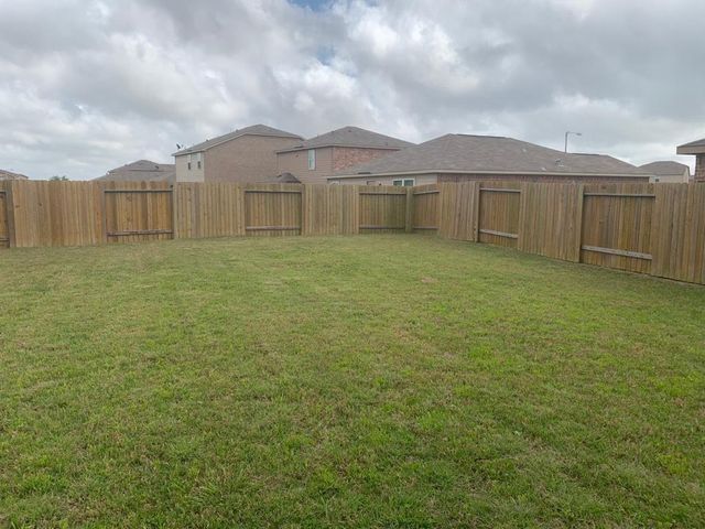 2906 Seacrest Lane, La Marque, TX 77568