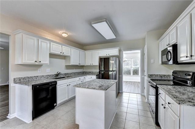 3460 Maple Terrace Drive, Suwanee, GA 30024