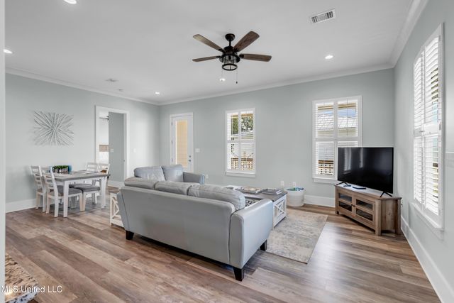 430 Woodward Avenue, Gulfport, MS 39501