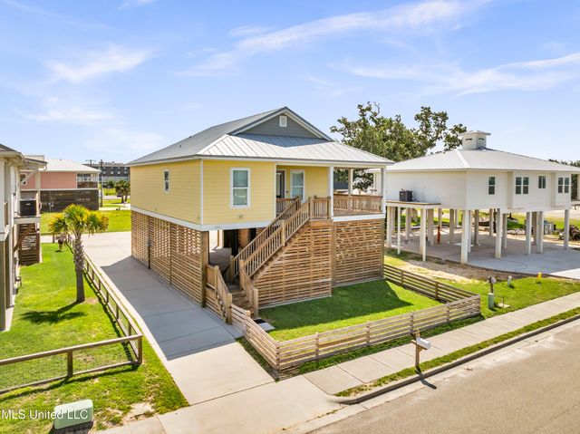 430 Woodward Avenue, Gulfport, MS 39501