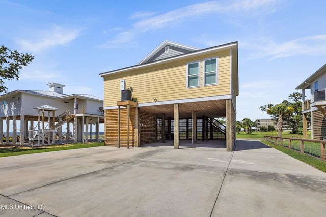 430 Woodward Avenue, Gulfport, MS 39501