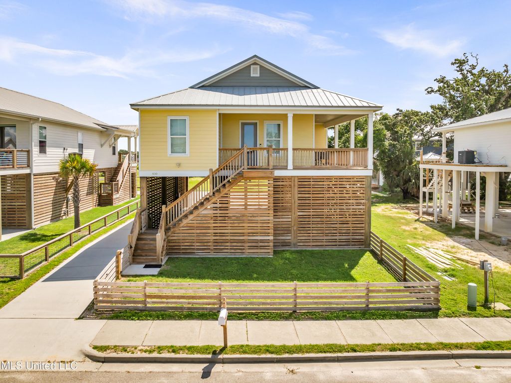 430 Woodward Avenue, Gulfport, MS 39501