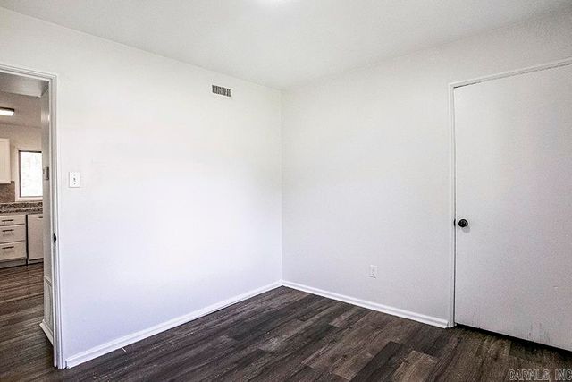 61 S Meadowcliff Drive, Little Rock, AR 72209