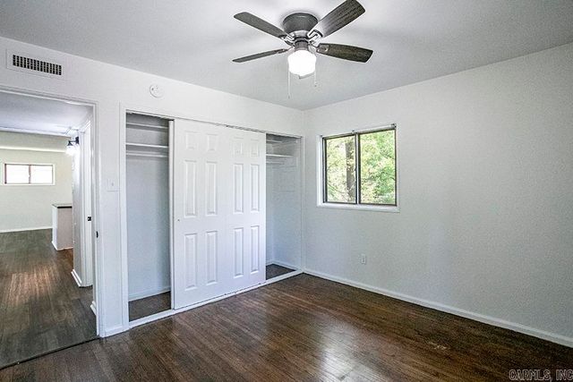 61 S Meadowcliff Drive, Little Rock, AR 72209