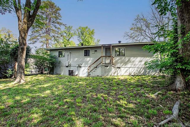61 S Meadowcliff Drive, Little Rock, AR 72209