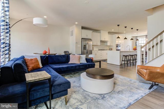 22669 NAUGATUCK SQ, Ashburn, VA 20148