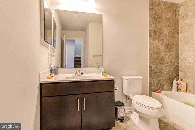 22669 NAUGATUCK SQ, Ashburn, VA 20148