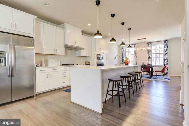 22669 NAUGATUCK SQ, Ashburn, VA 20148