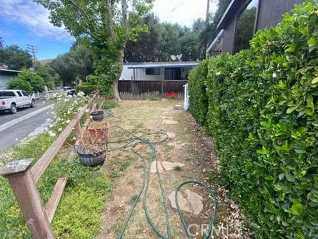 1667 Las Virgenes Canyon 11, Calabasas, CA 91302