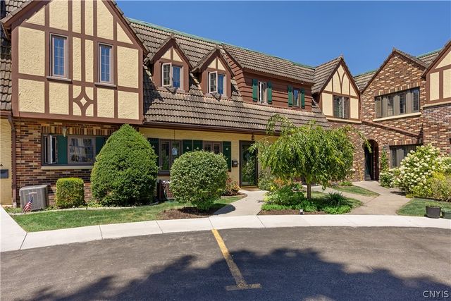 3401 James Street 16, Syracuse, NY 13206