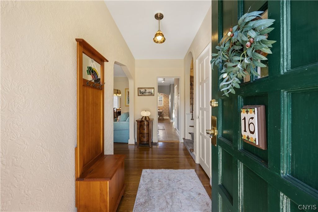 3401 James Street 16, Syracuse, NY 13206