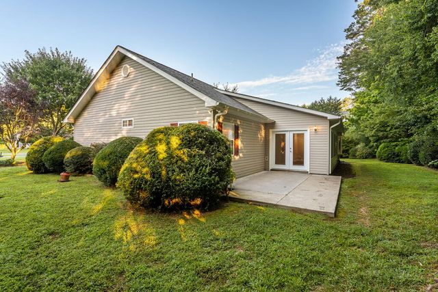 12 Hannah Circle, Blue Ridge, GA 30513