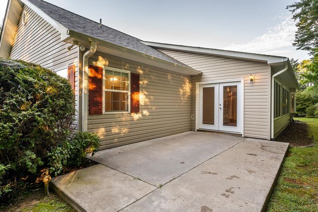 12 Hannah Circle, Blue Ridge, GA 30513
