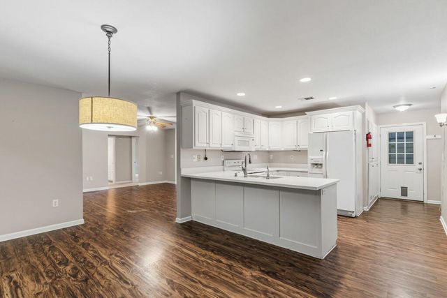 12 Hannah Circle, Blue Ridge, GA 30513