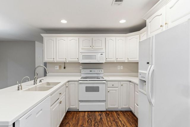 12 Hannah Circle, Blue Ridge, GA 30513