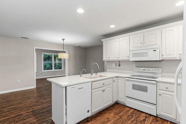 12 Hannah Circle, Blue Ridge, GA 30513