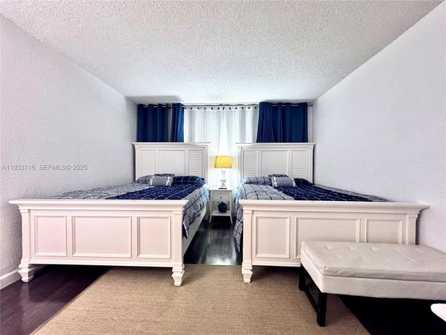 19390 Collins Ave 422, Sunny Isles Beach, FL 33160