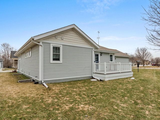 468 Pickett STREET, Plymouth, WI 53073